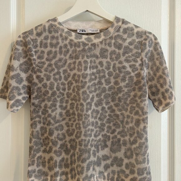 ZARA Leopard Print Fine Knit Twin Set | Cardigan + Short Sleeve Top- SZ S - Picture 2 of 3